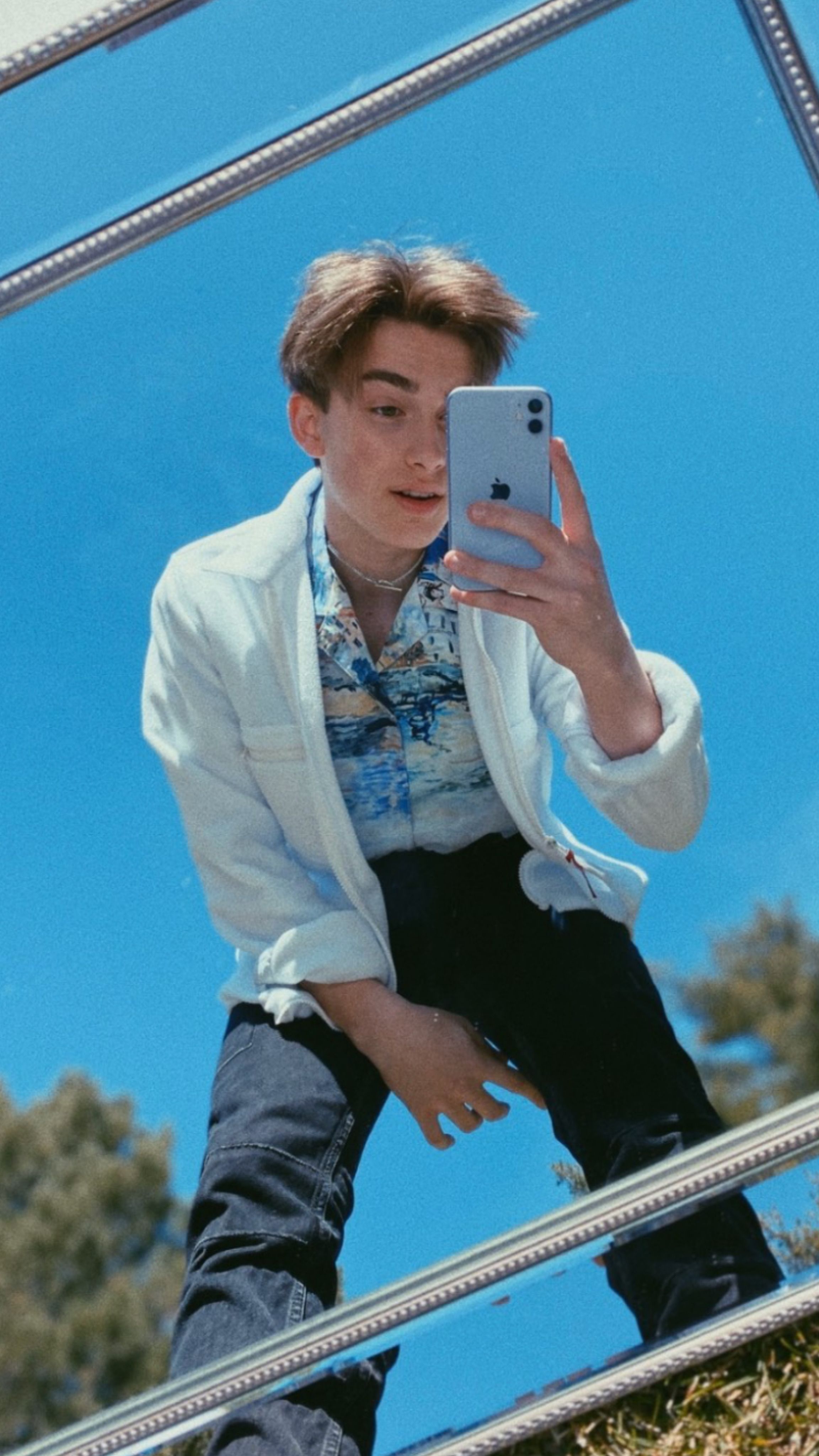 Johnny Orlando Wallpapers