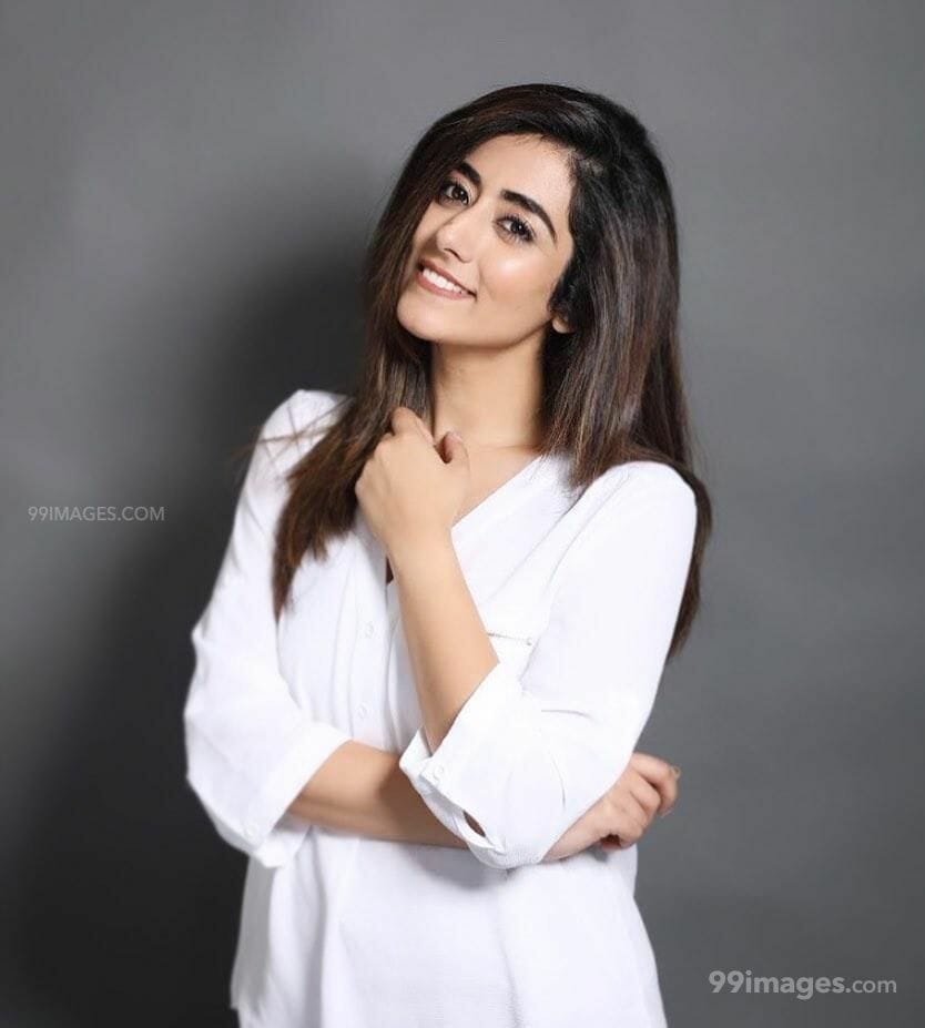 Jonita Gandhi Hot Wallpapers