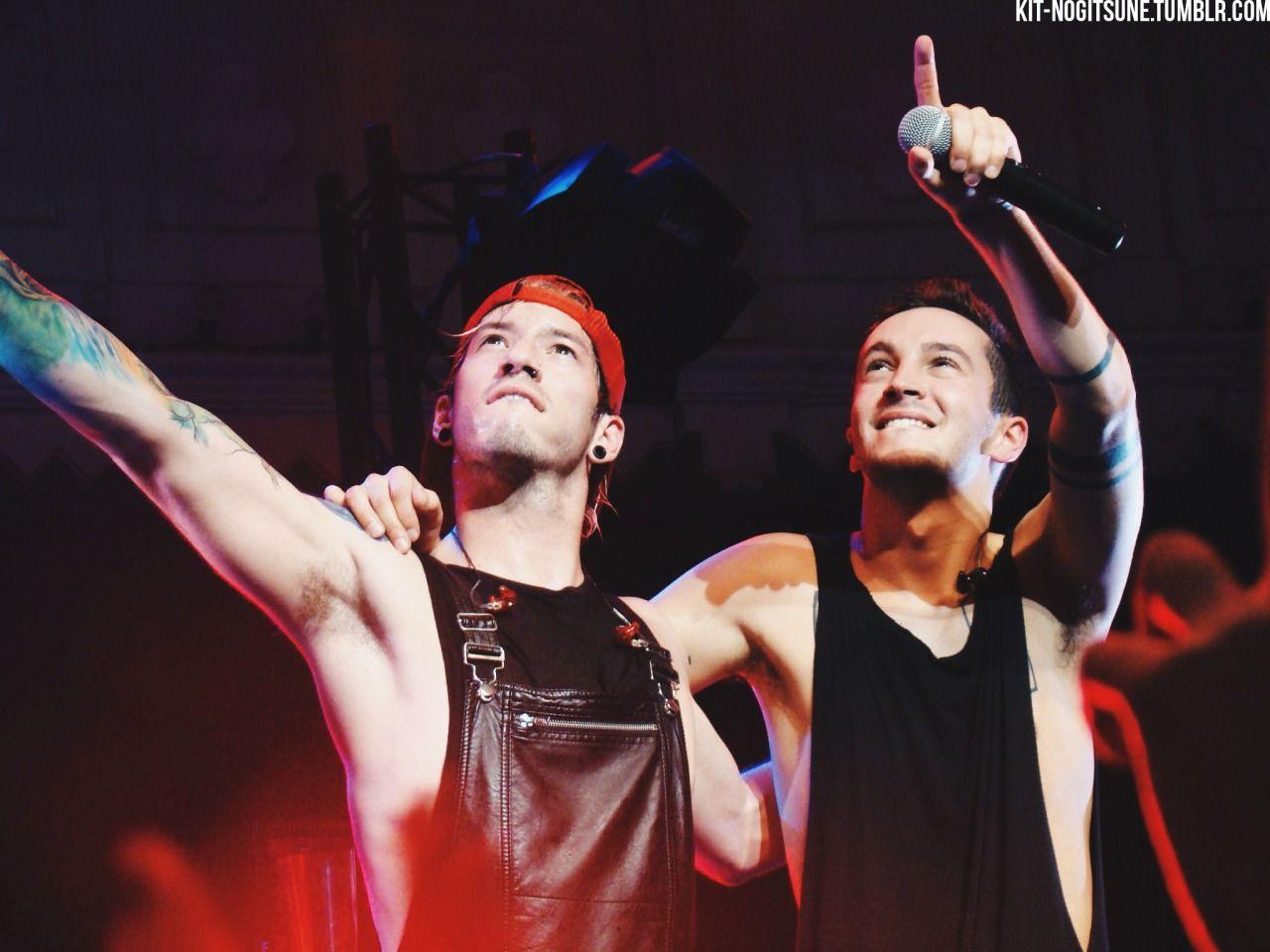 Josh Dun And Tyler Joseph Wallpapers