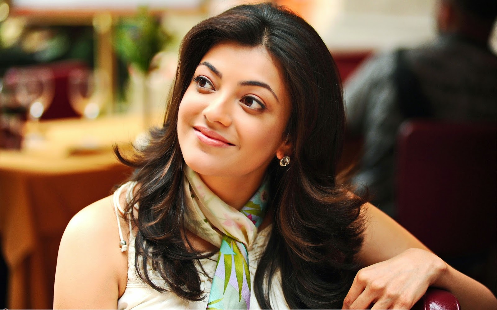 Kajal Agarwal Hd Wallpapers