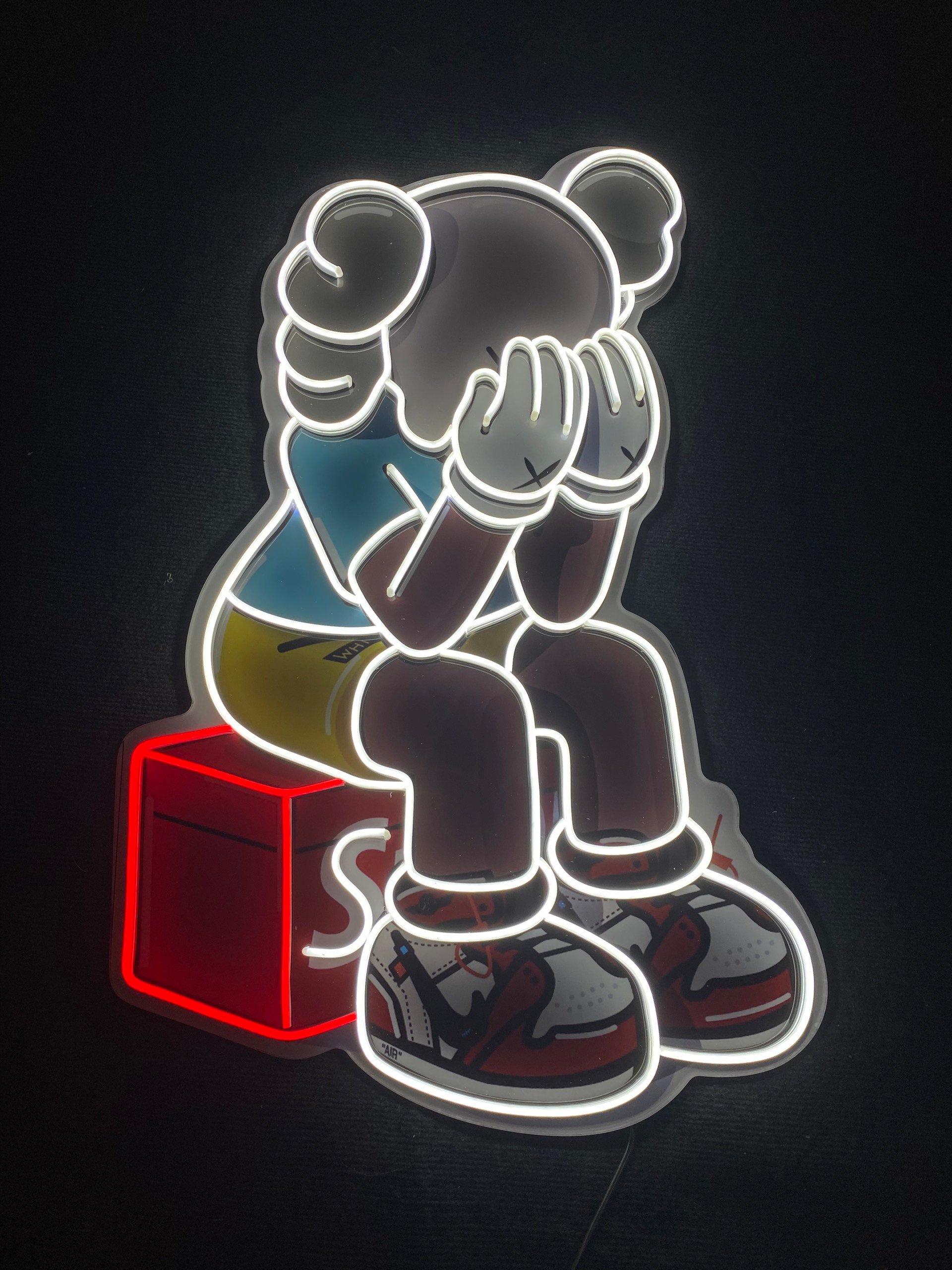 Kaws Supreme Wallpapers