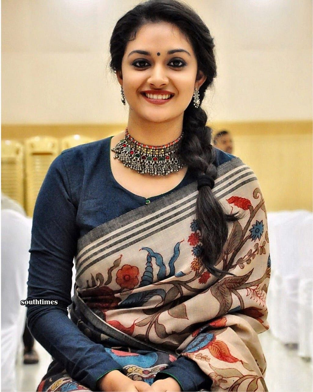 Keerthi Suresh Saree Wallpapers