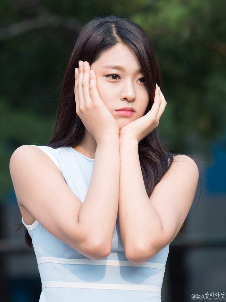 Kim Seolhyun Wallpapers