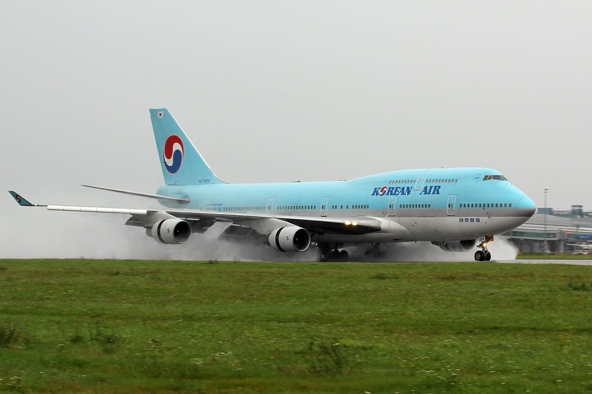 Korean Air Plane Wallpapers