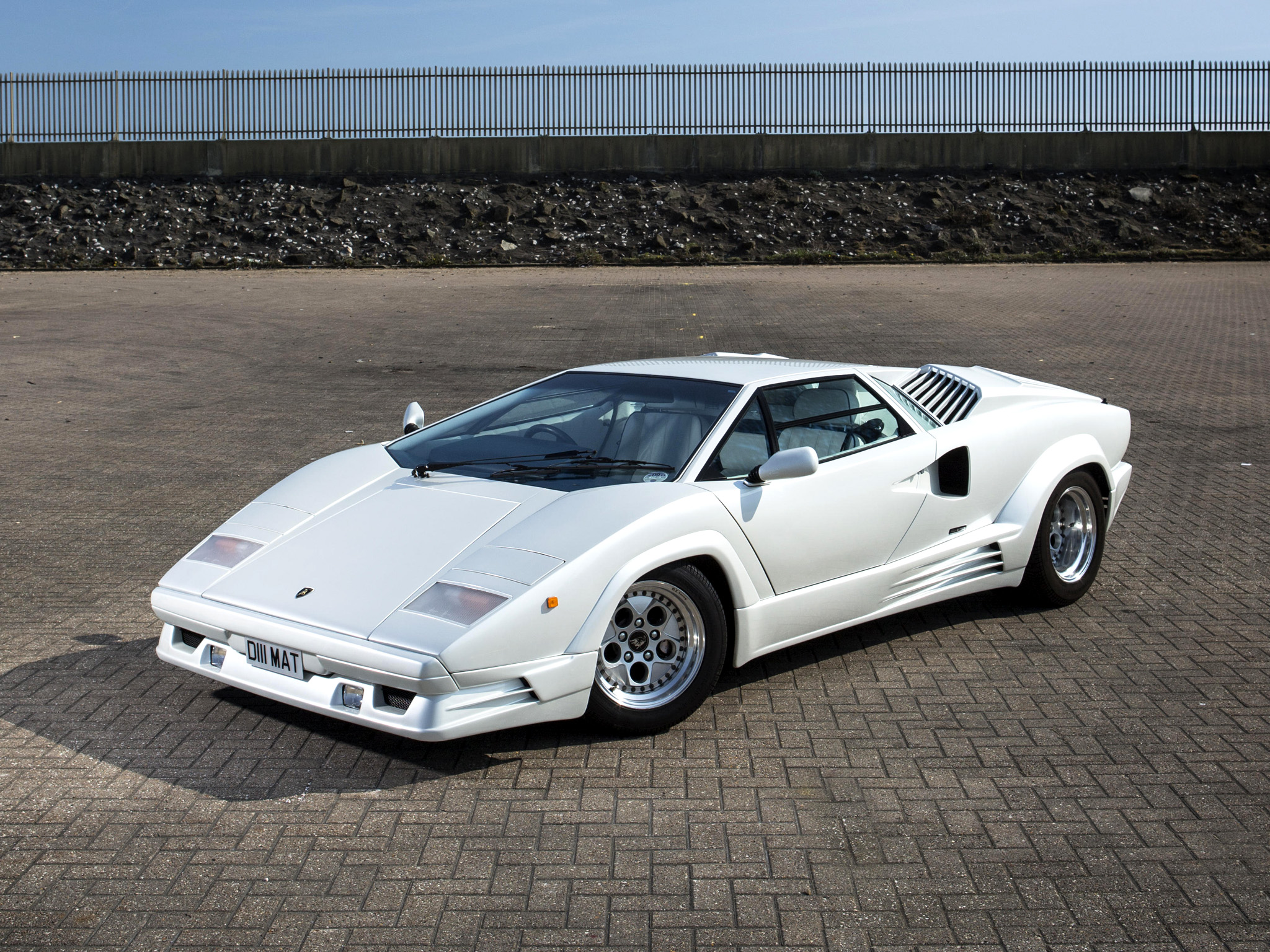 Lamborghini Retro Wallpapers