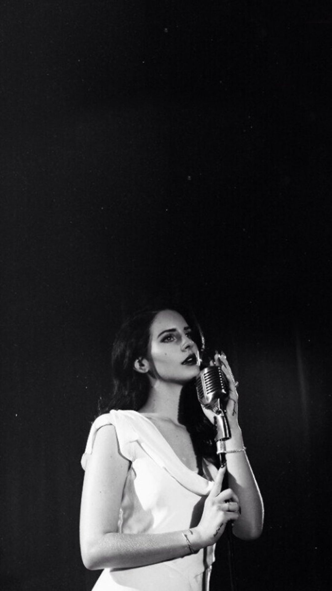 Lana Del Rey Iphone Wallpapers