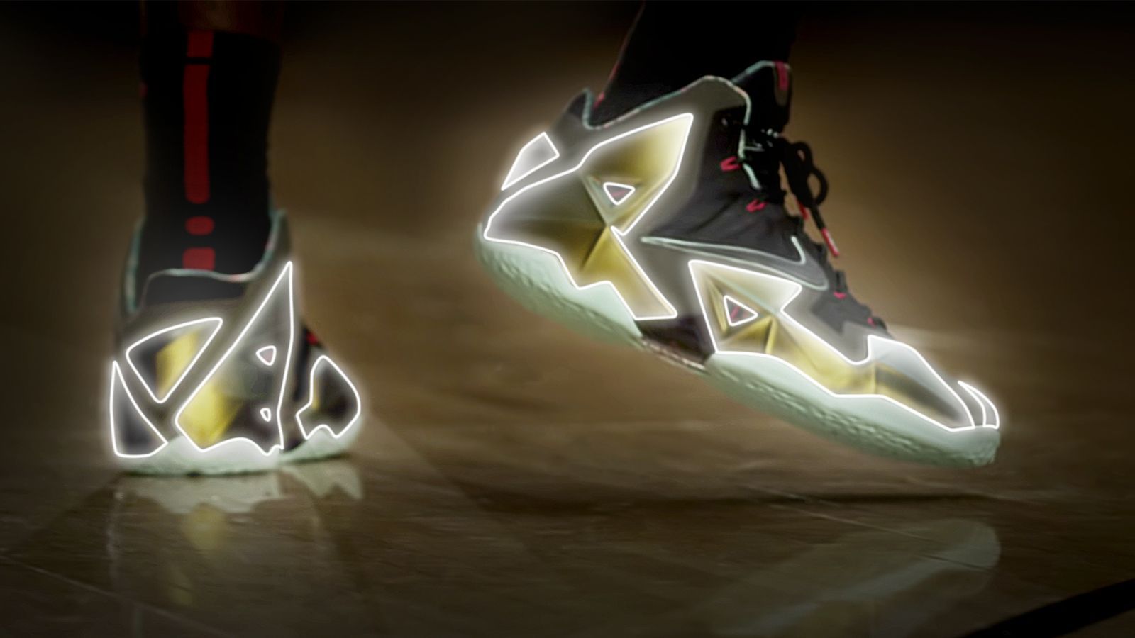 Lebron Shoes Wallpapers