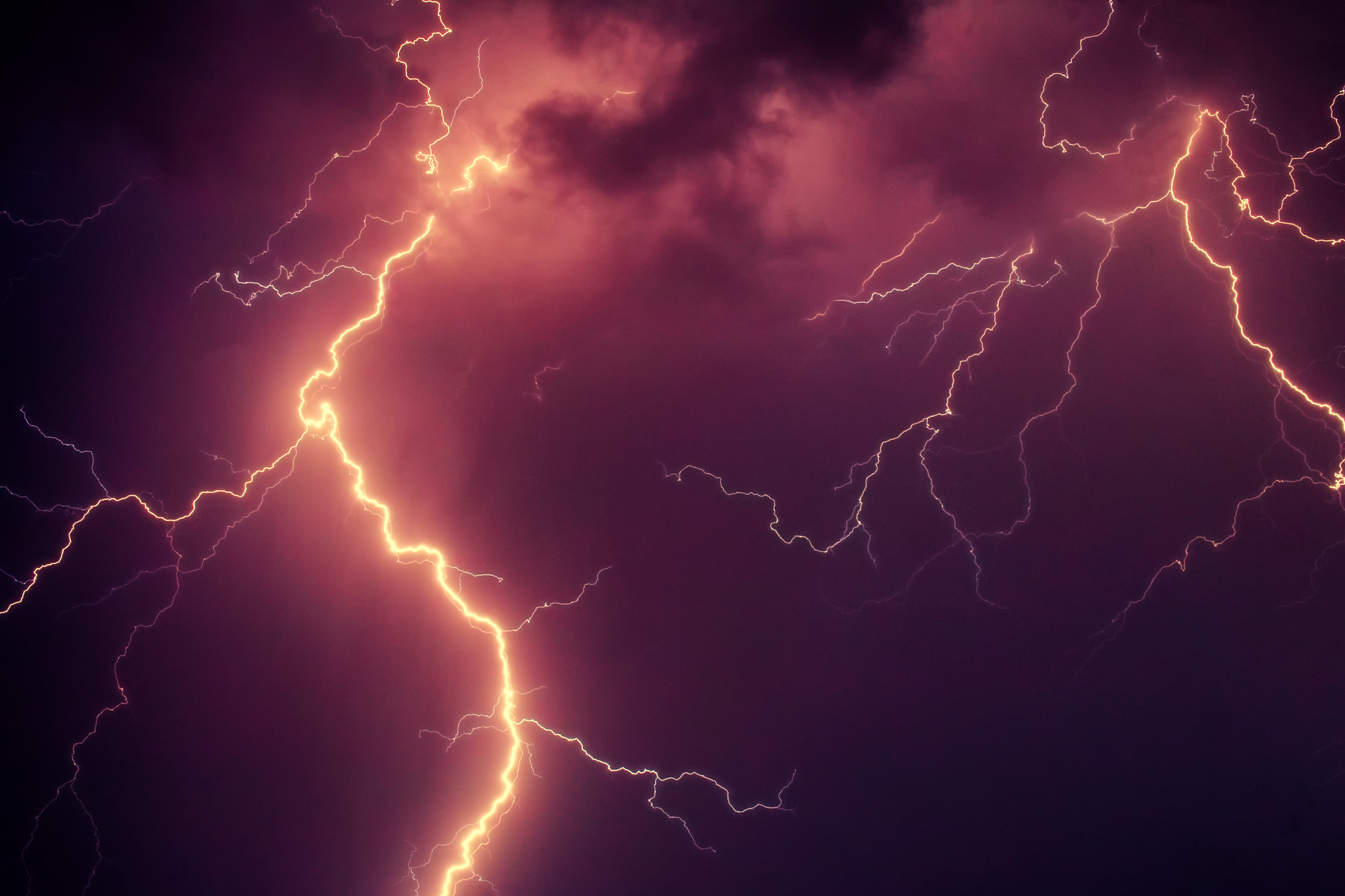 Lightning Wallpapers