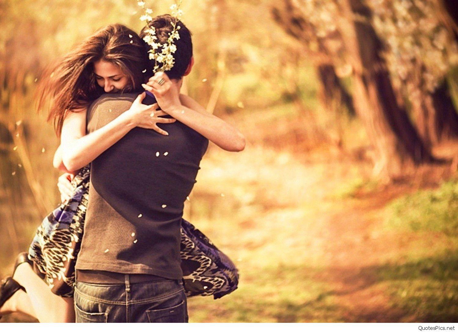 Love Cute Couple Pic Wallpapers