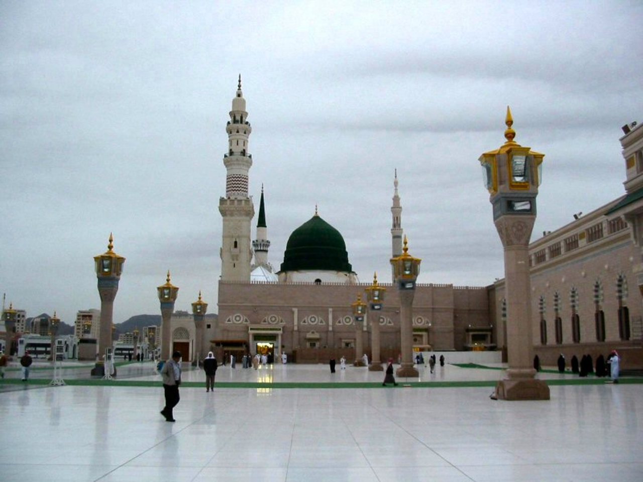 Madina Wallpapers