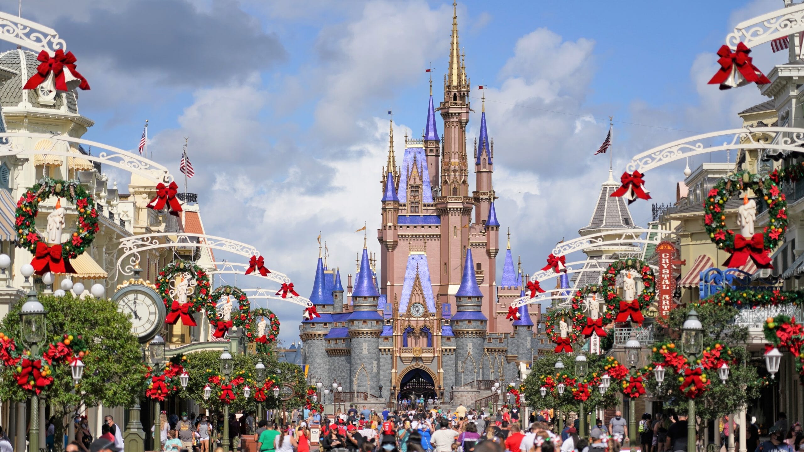 Magic Kingdom Christmas Wallpapers