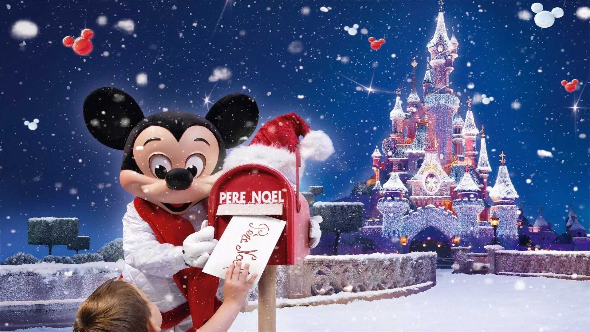 Magic Kingdom Christmas Wallpapers