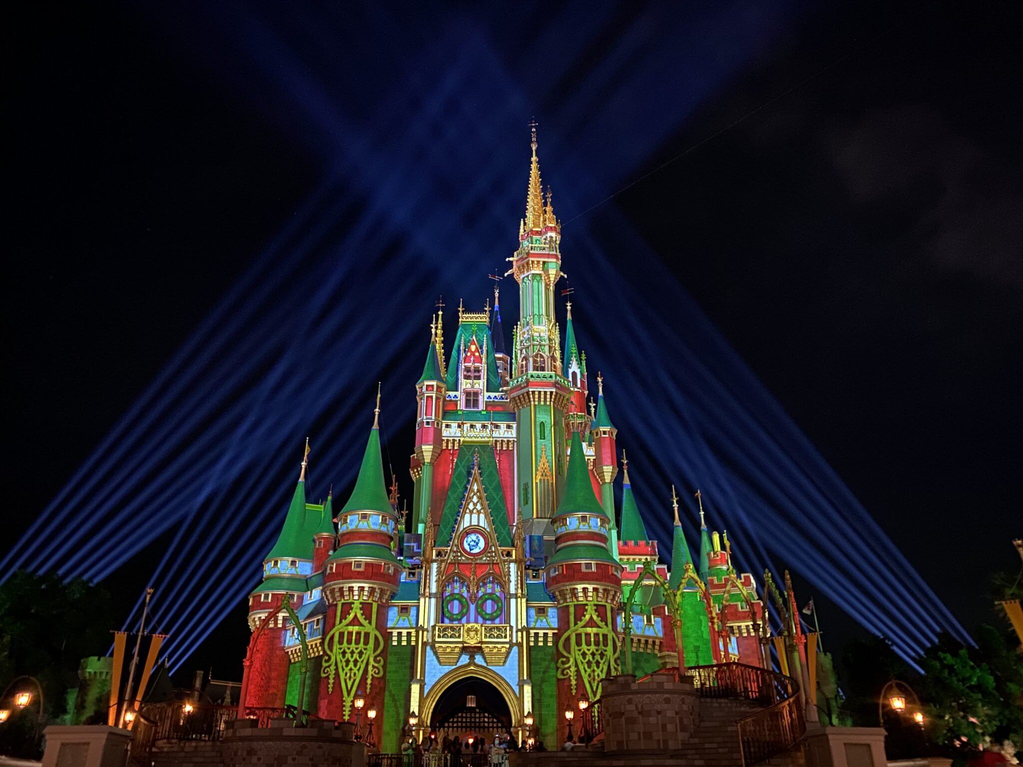 Magic Kingdom Christmas Wallpapers