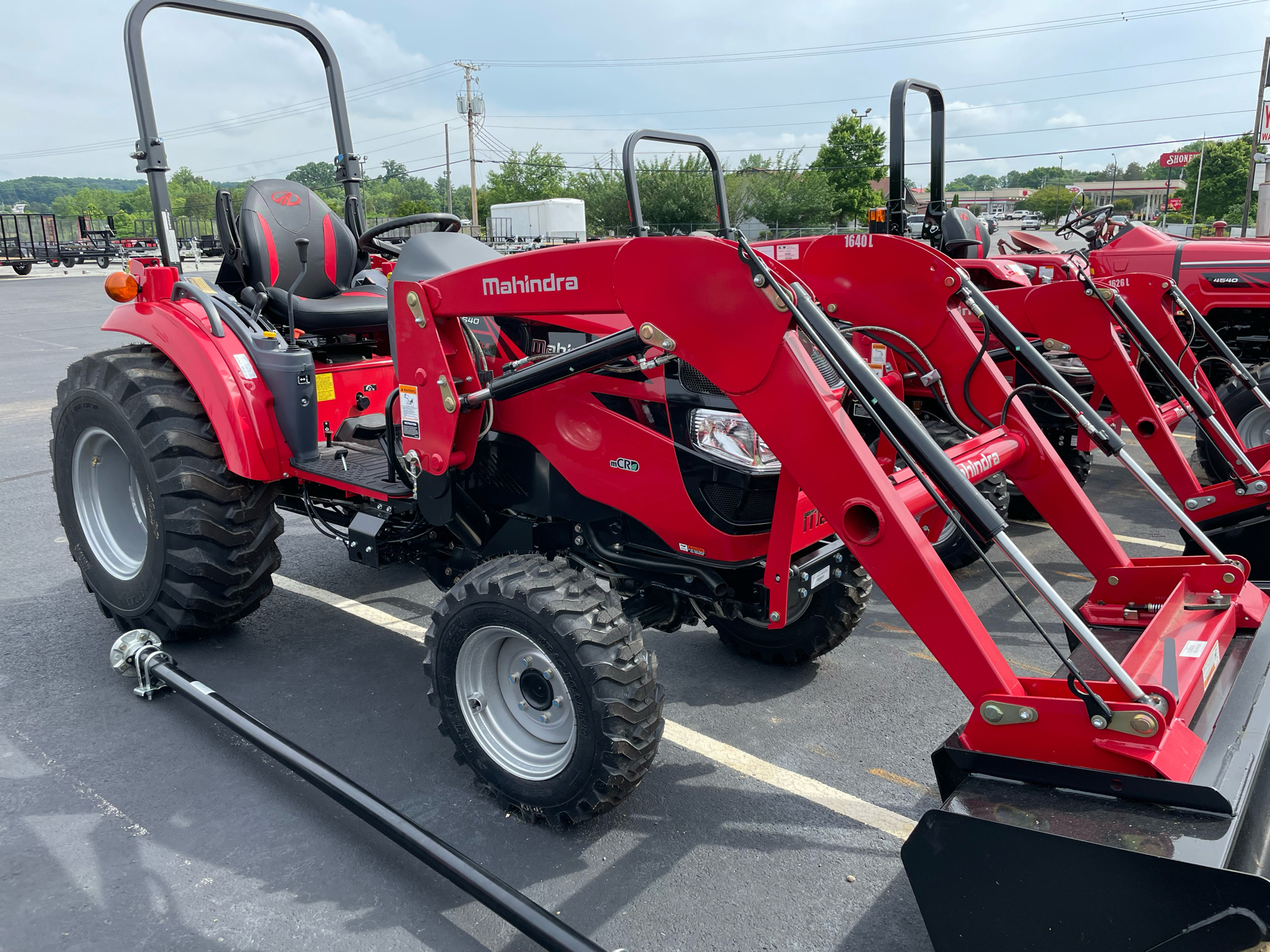 Mahindra Tractor Picture Wallpapers