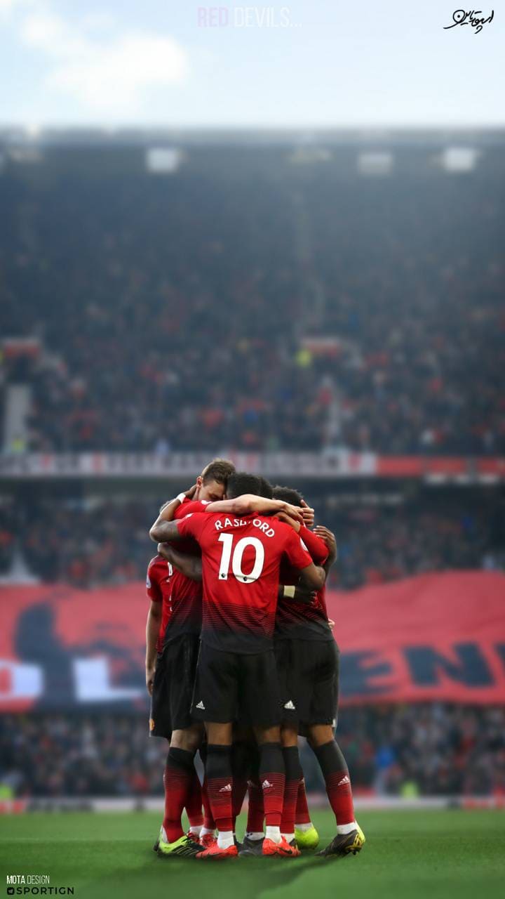 Man United Iphone Wallpapers