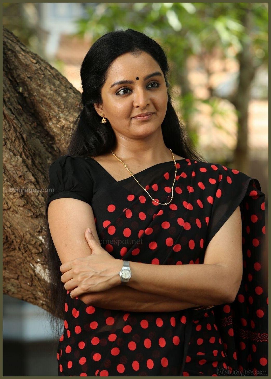 Manju Warrier Latest Photos Wallpapers