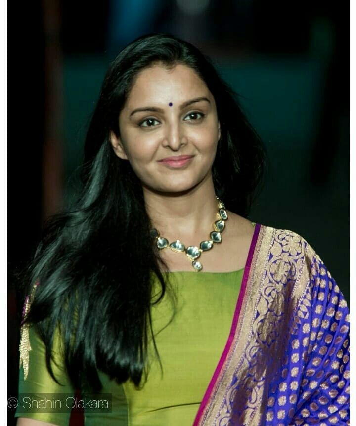 Manju Warrier Latest Photos Wallpapers