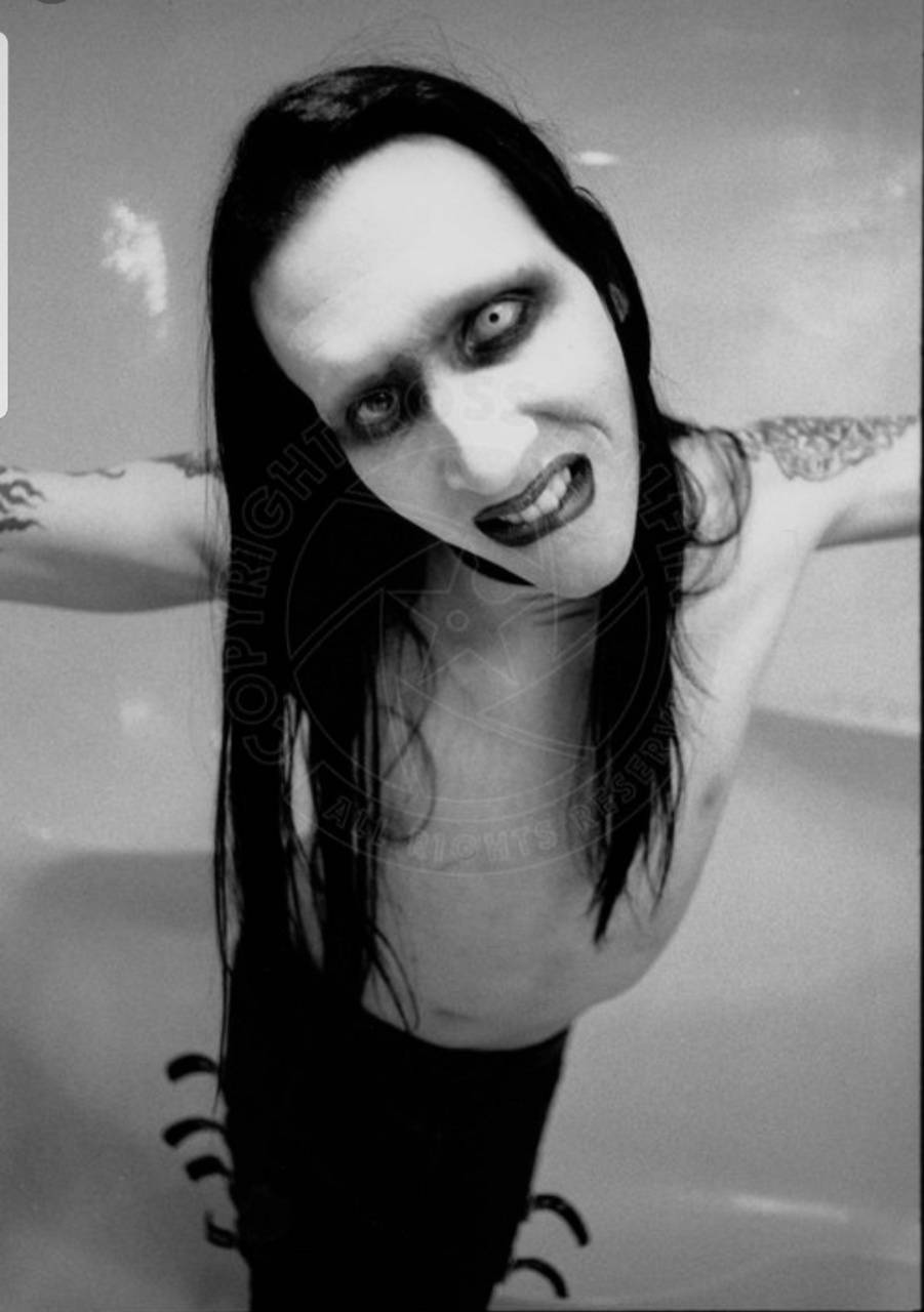 Marilyn Manson Iphone Wallpapers