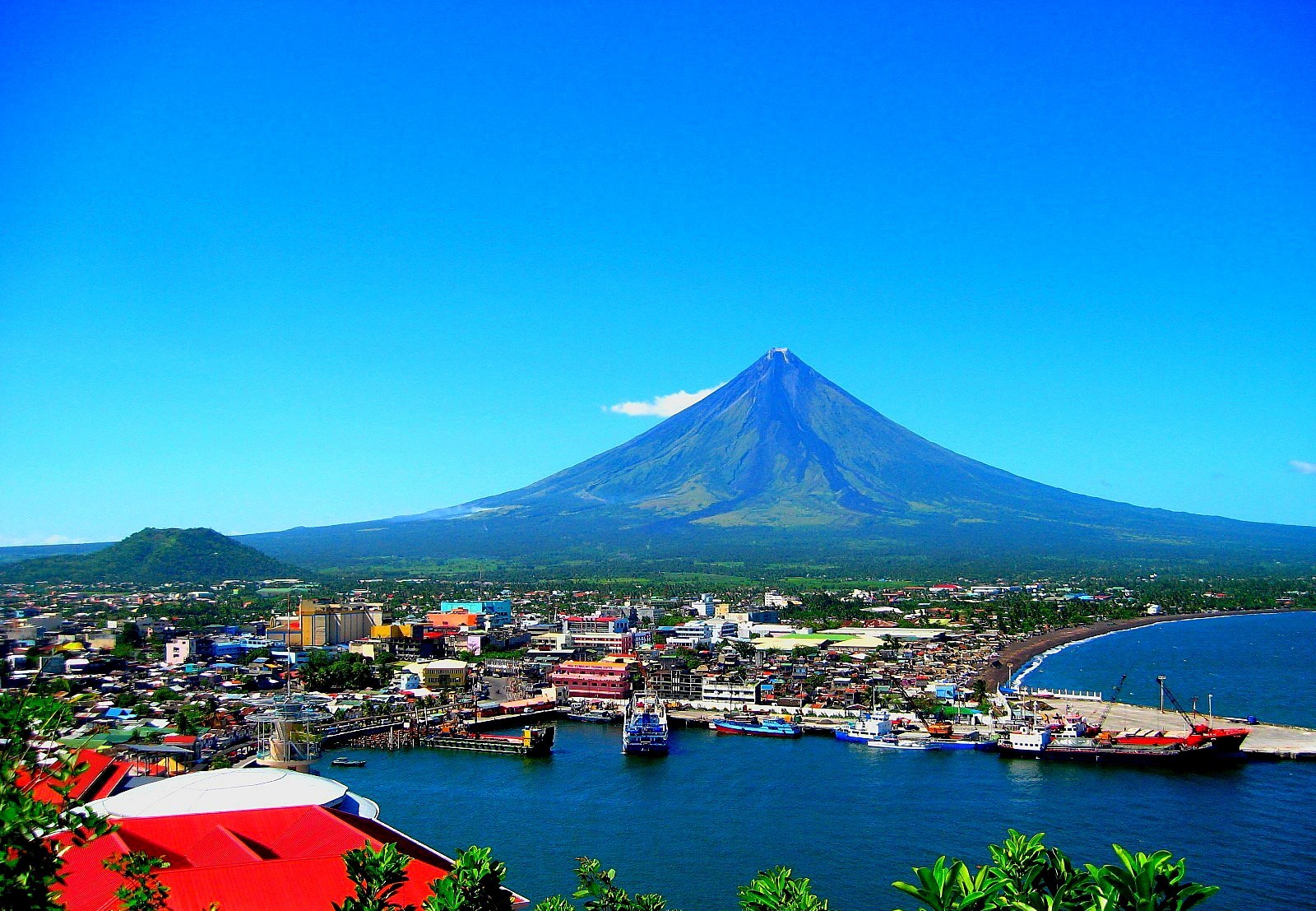 Mayon Volcano Picture Wallpapers