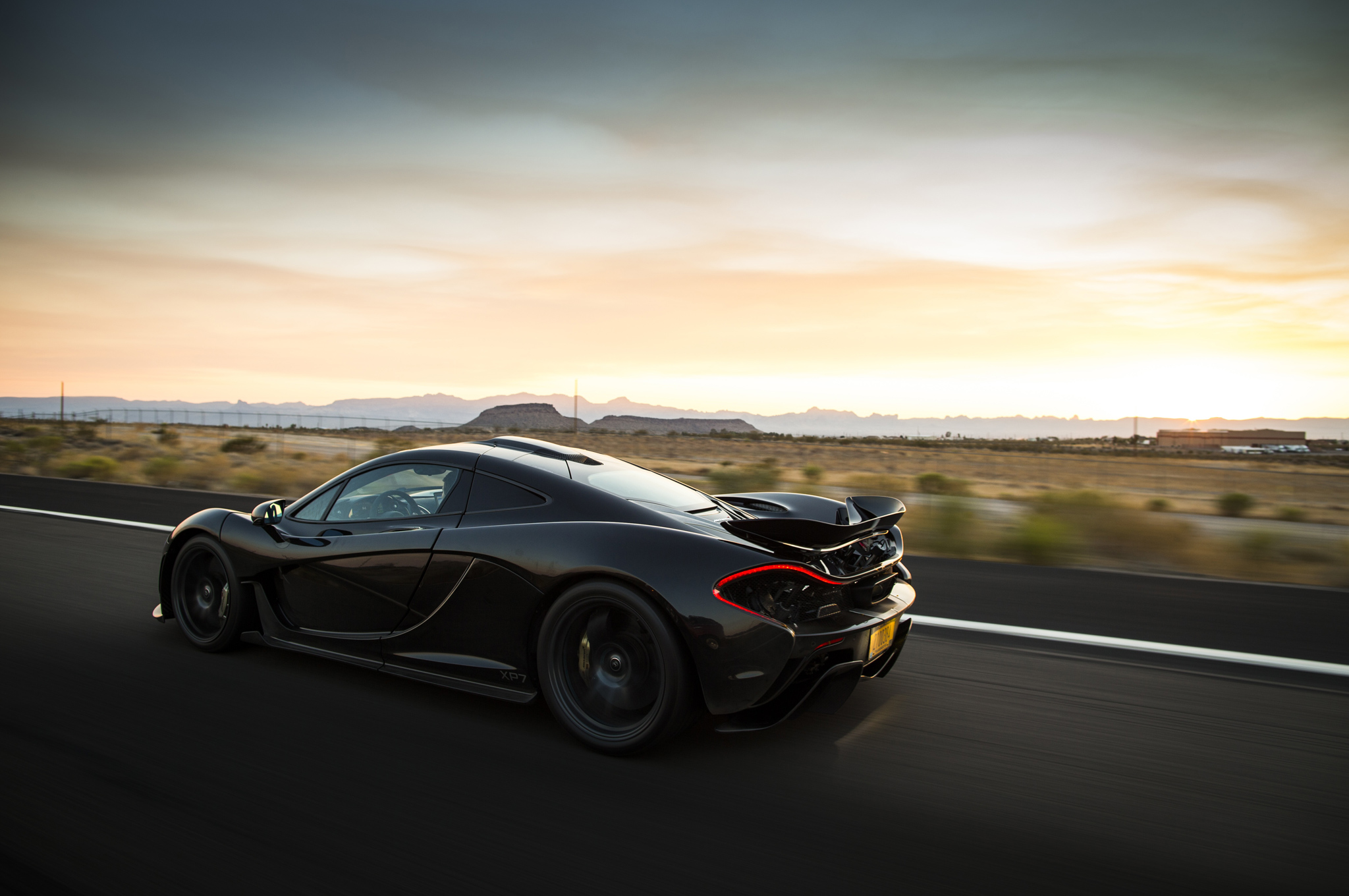 Mclaren P1 1080P Wallpapers