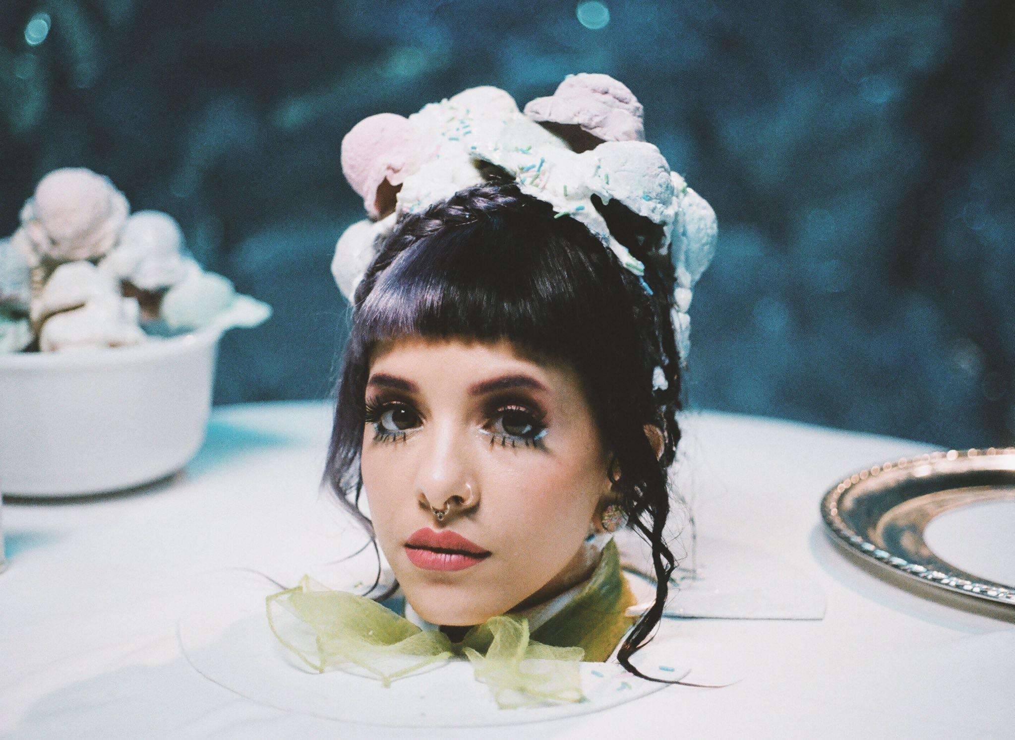 Melanie Martinez Laptop Wallpapers