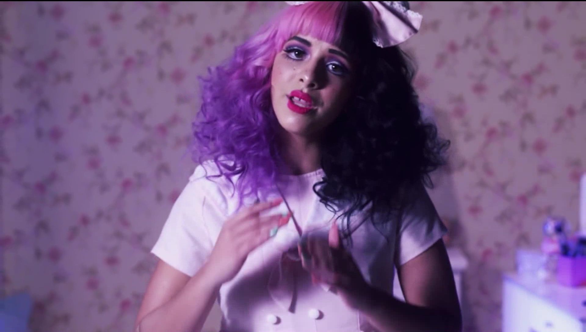 Melanie Martinez Laptop Wallpapers