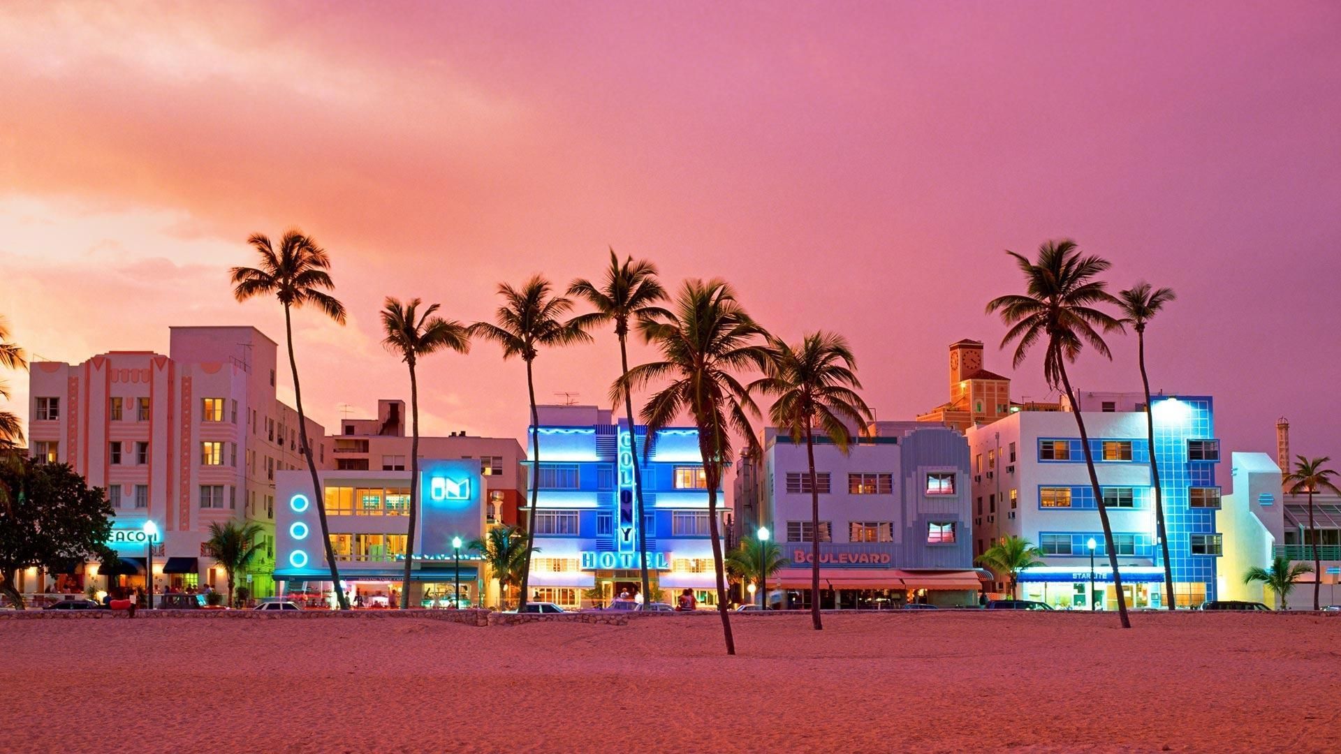 Miami Beach Scene Wallpapers