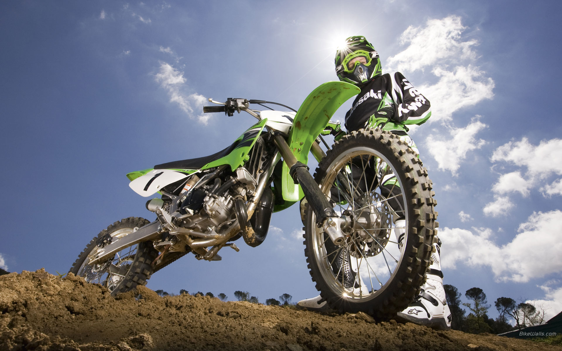 Mud Racing Bike Wallpapers