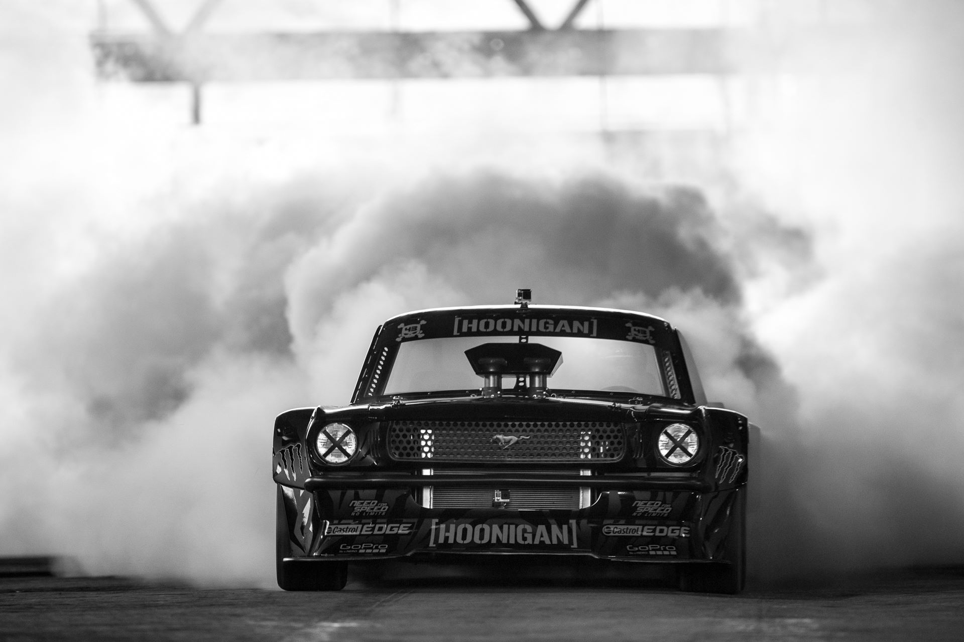 Mustang Burnout Wallpapers