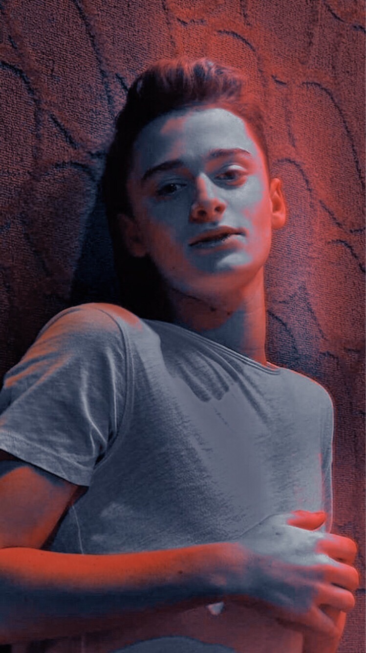 Noah Schnapp Wallpapers