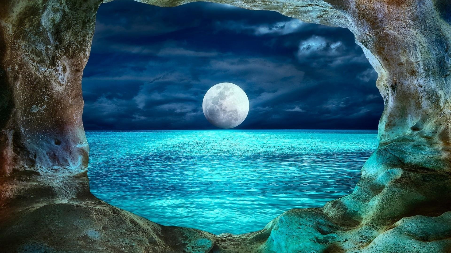 Ocean Moon Wallpapers