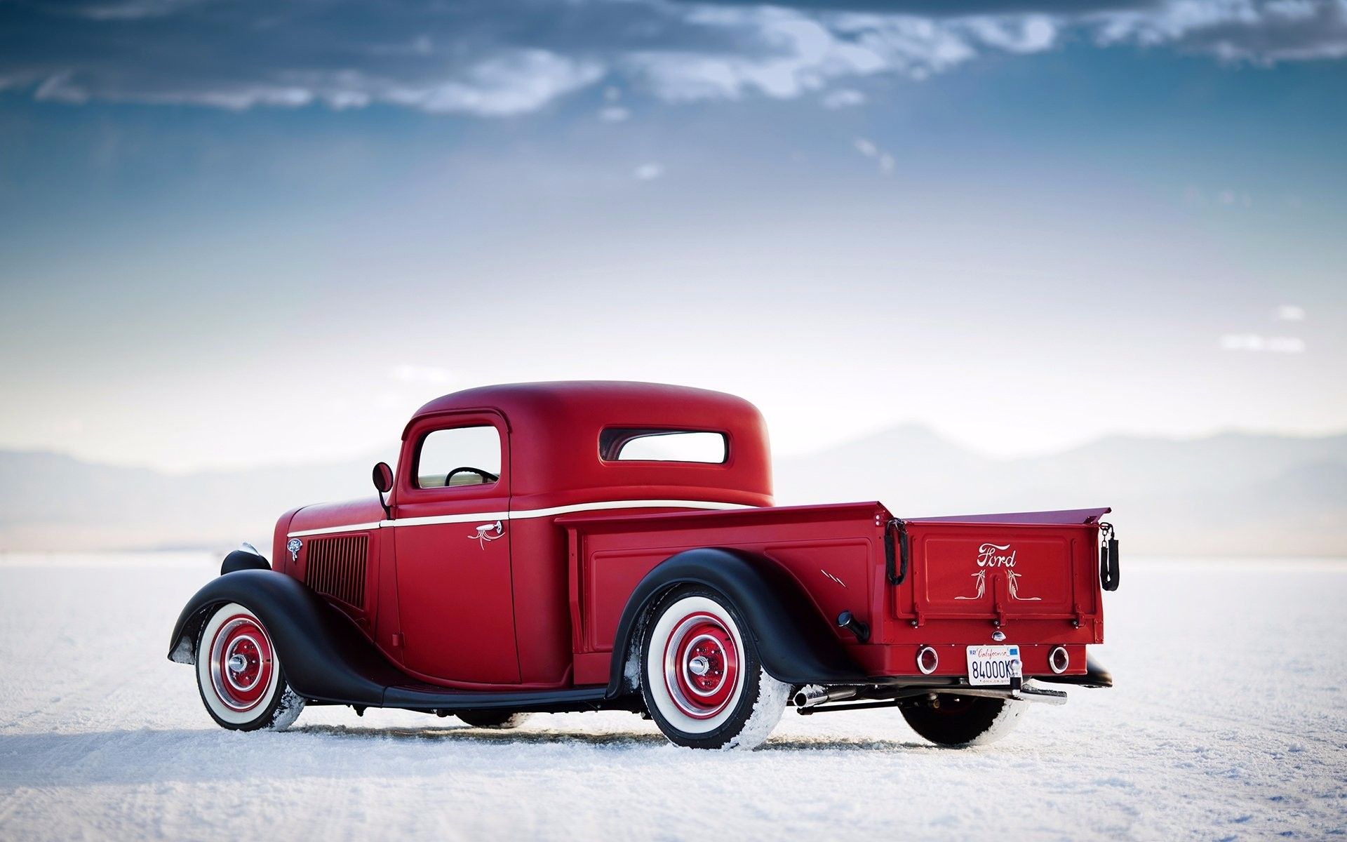 Old Ford Trucks Wallpapers
