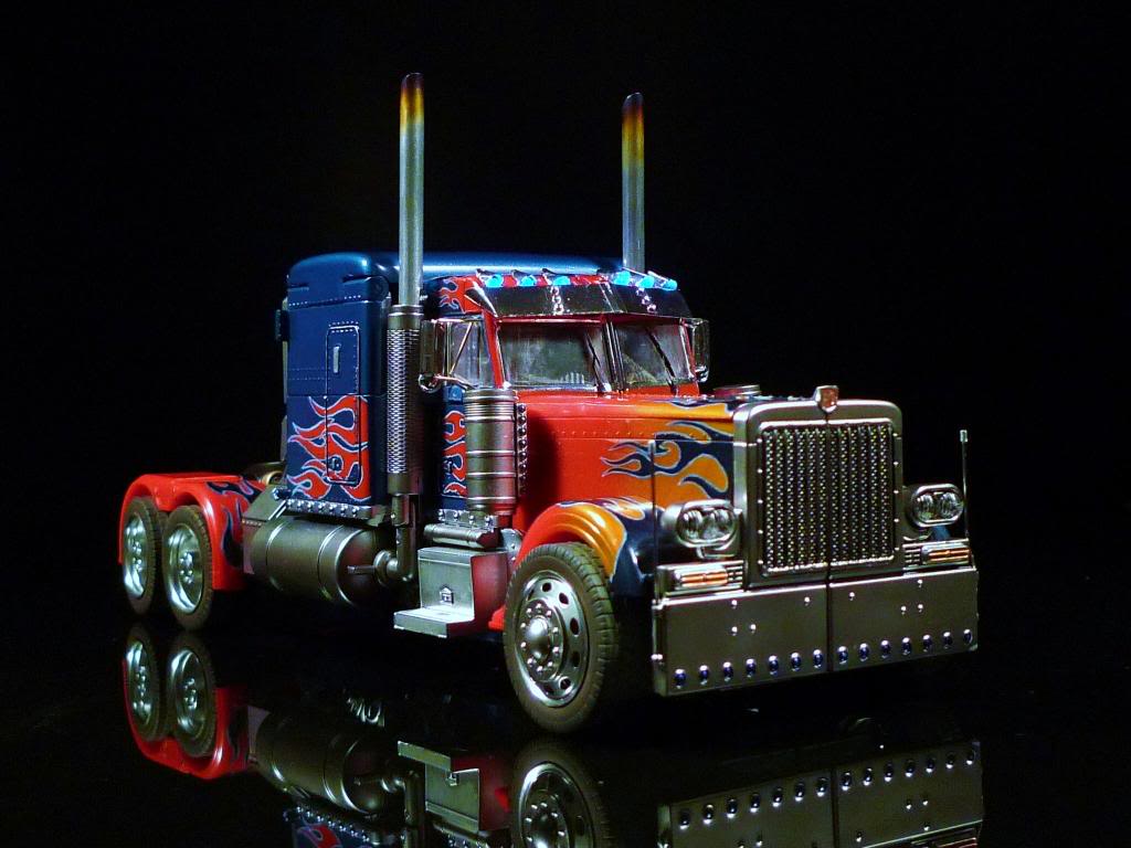 Optimus Prime Truck Wallpapers