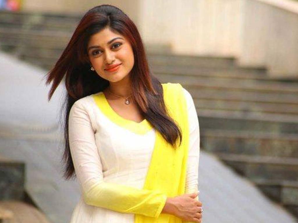 Oviya Images Wallpapers