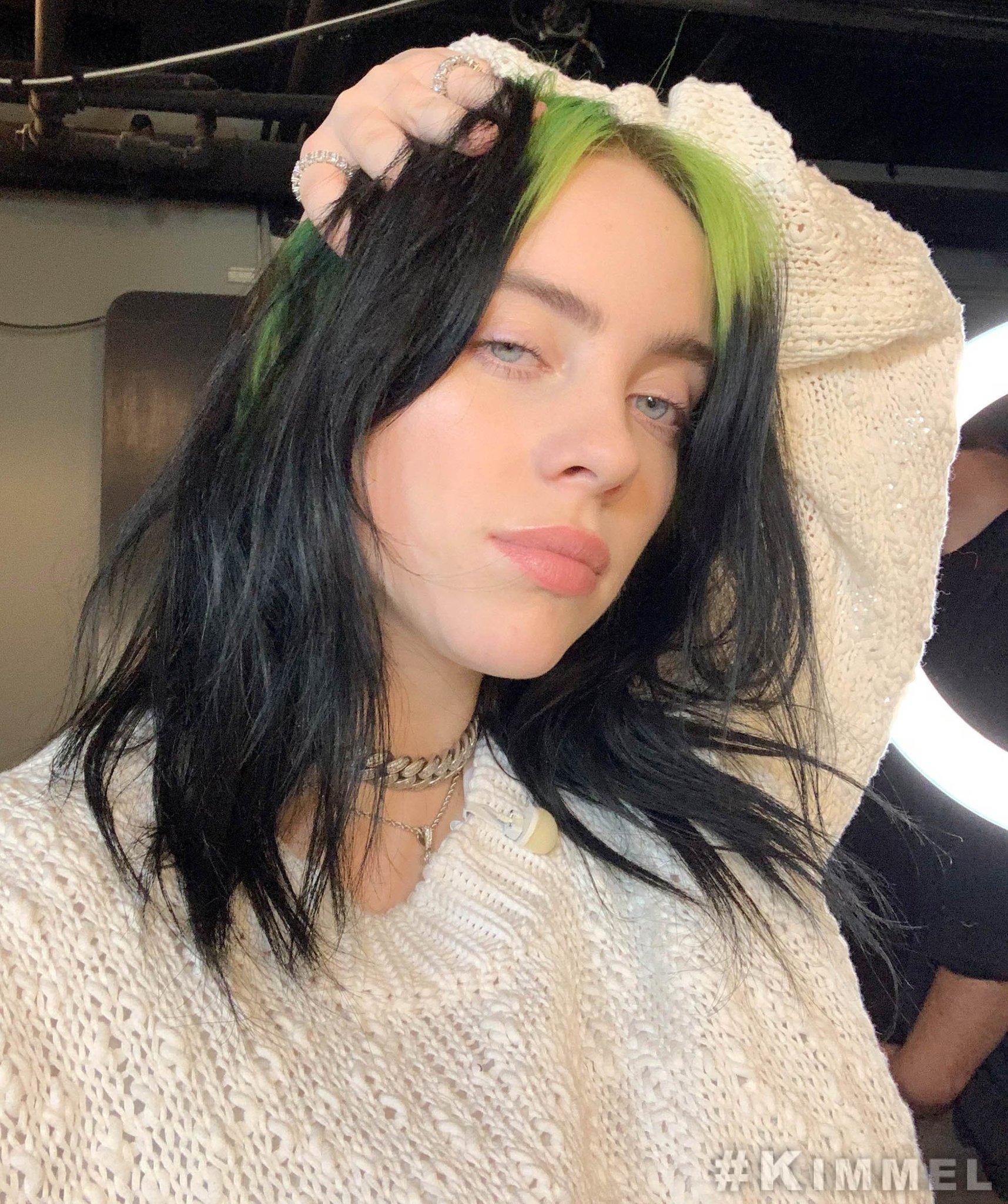 Pics Of Billie Eilish 2020 Wallpapers