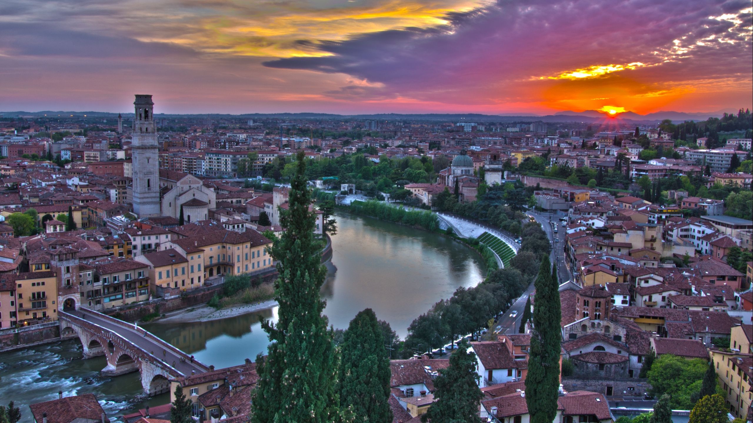 Picture Of Verona Italy Wallpapers