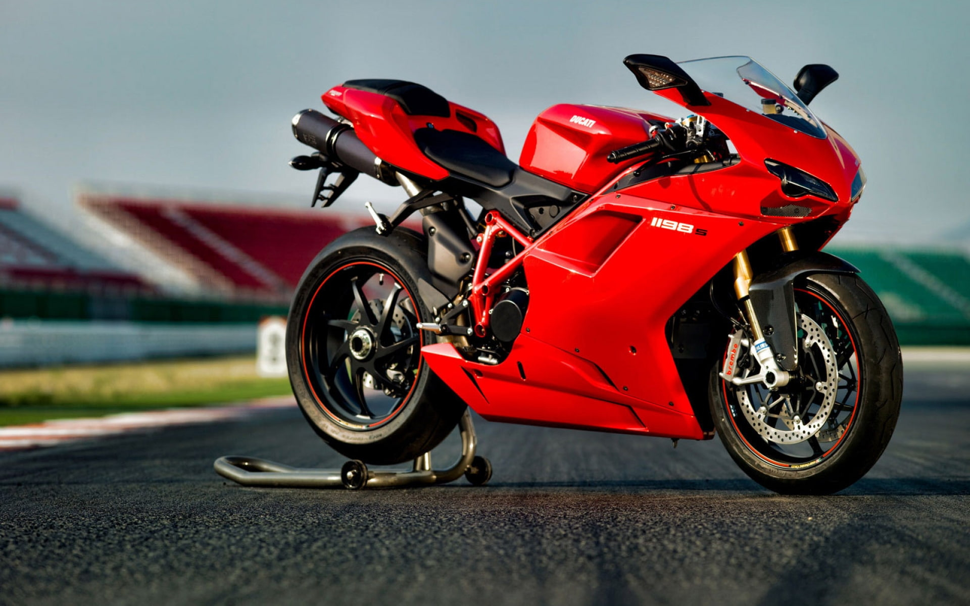 Pictures Of Ducati Motorcycles Wallpapers