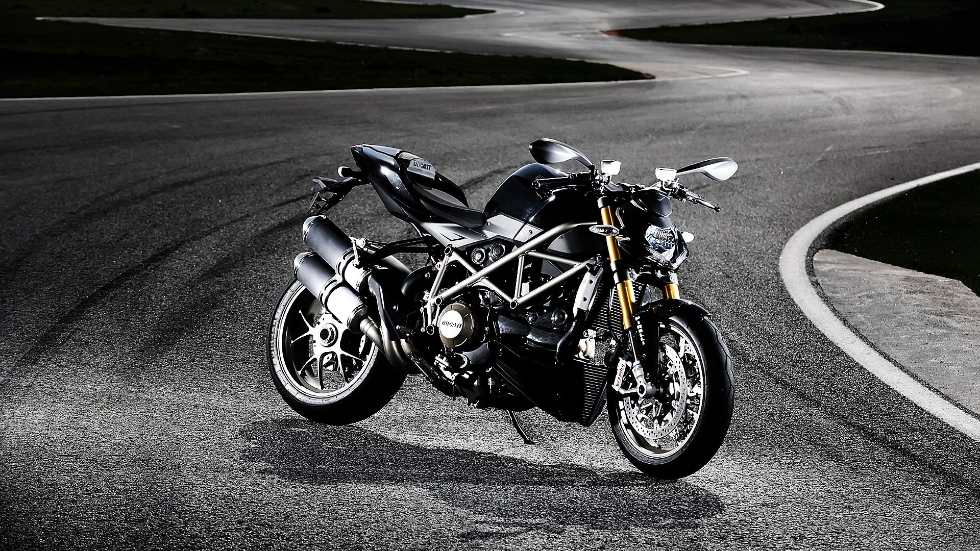 Pictures Of Ducati Motorcycles Wallpapers