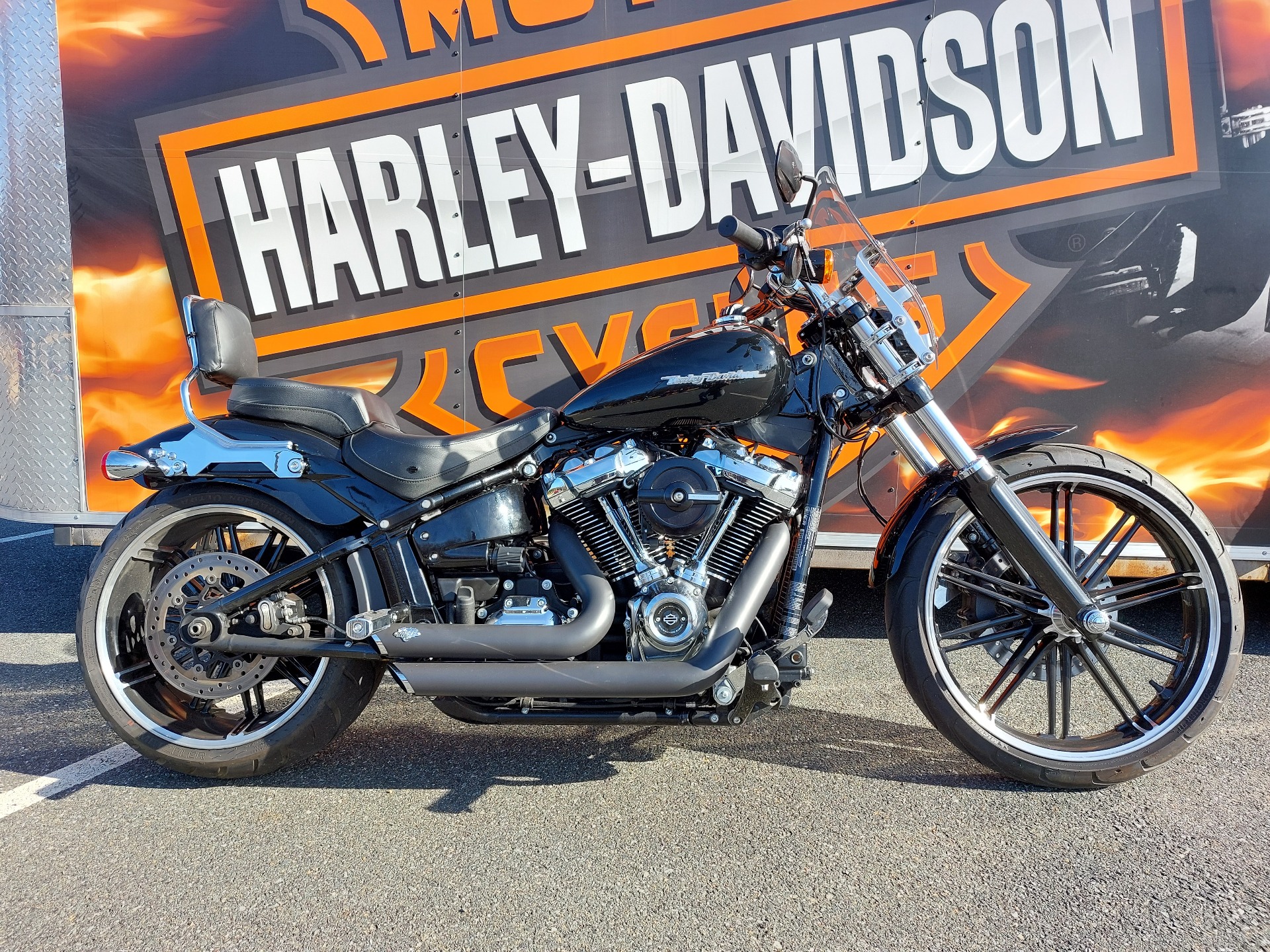 Pictures Of Harley Davidson Breakout Wallpapers