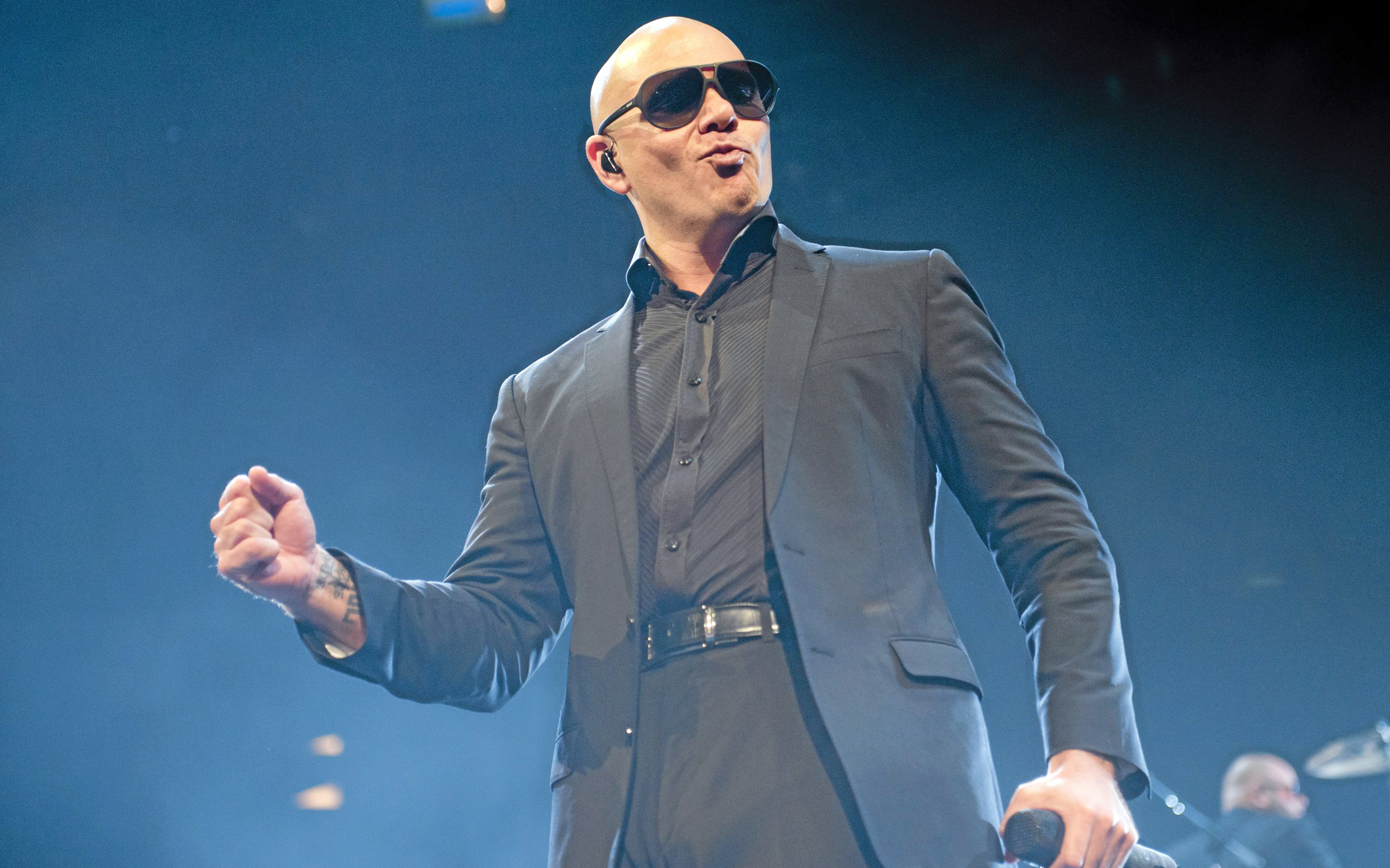 Pitbull Singer Wallpapers