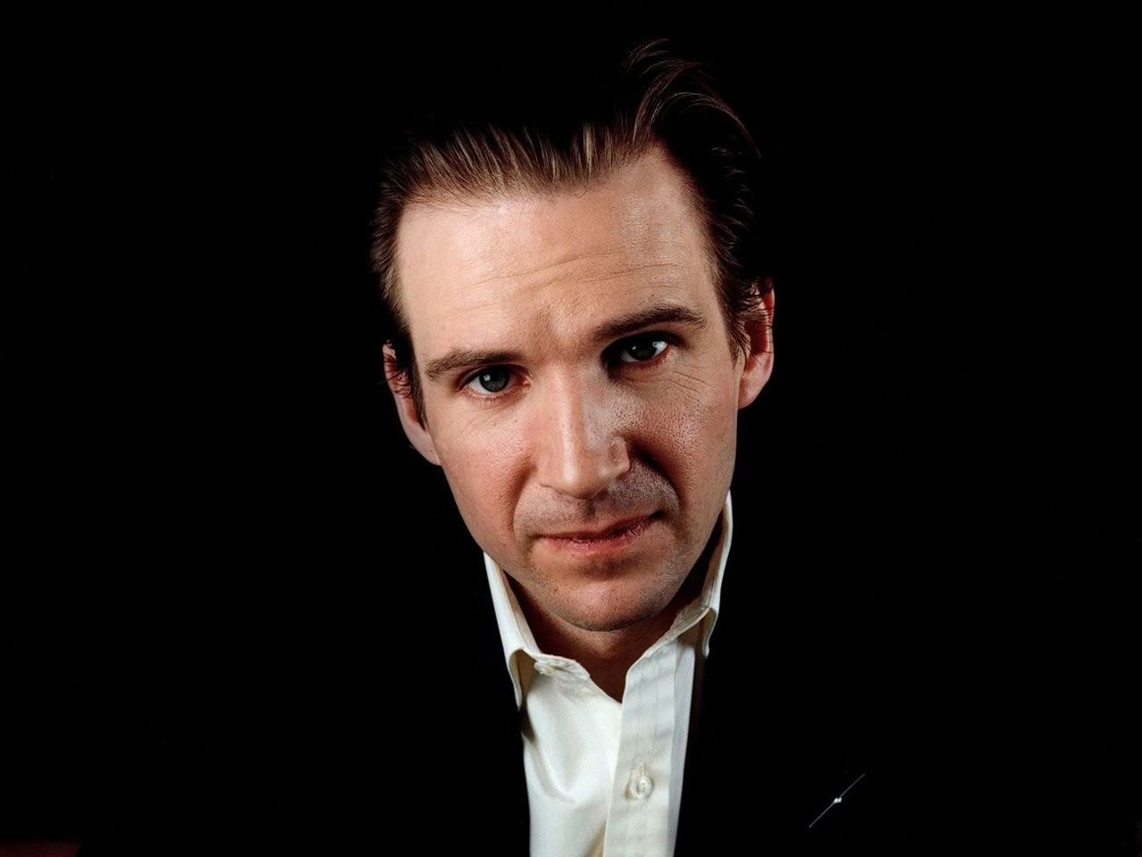 Ralph Fiennes Images Wallpapers