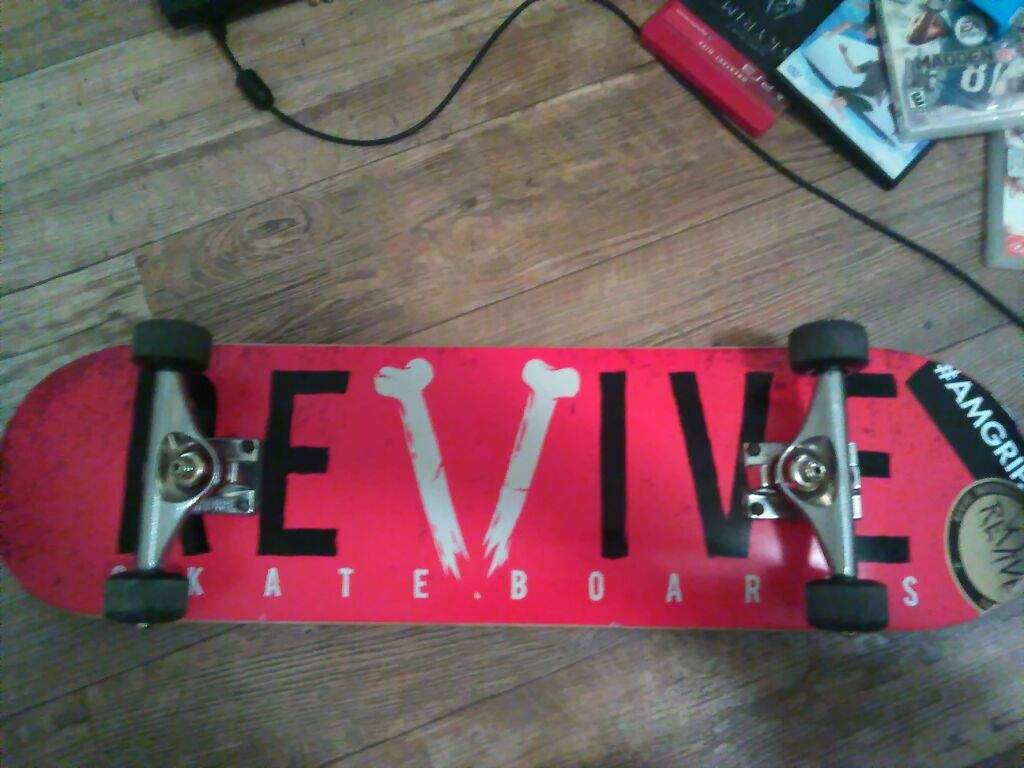 Revive Skateboards Wallpapers