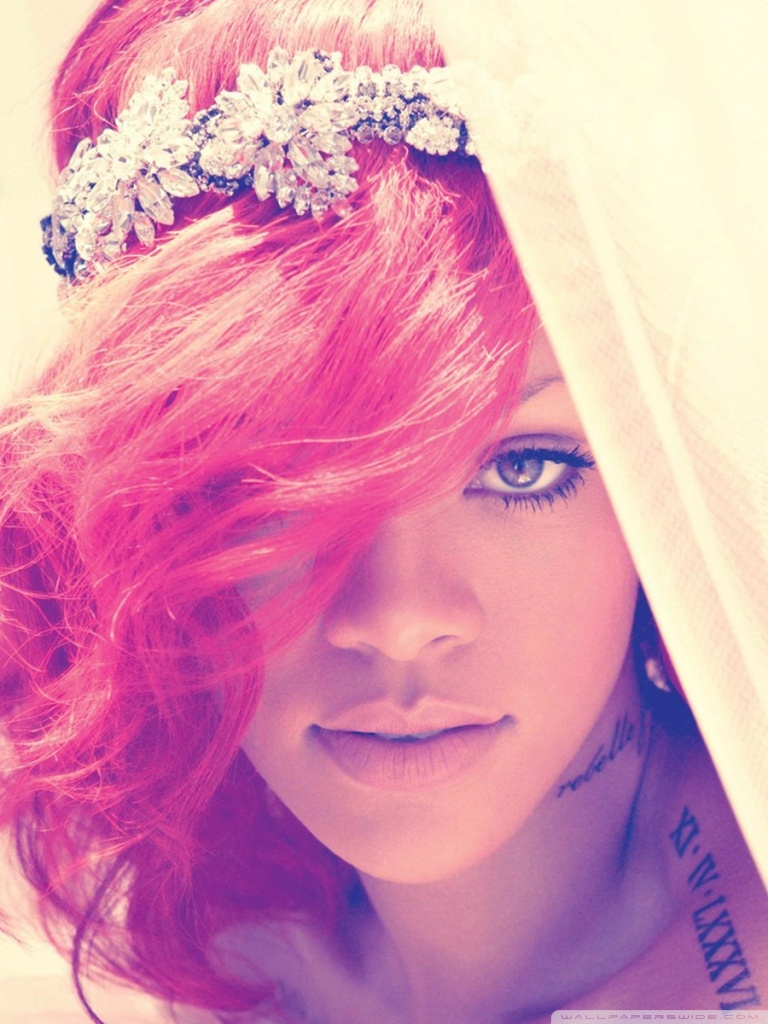 Rihanna Phone Wallpapers