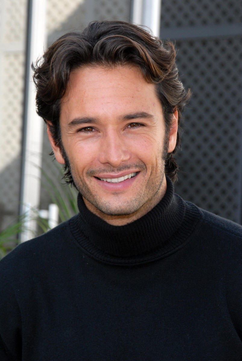 Rodrigo Santoro Images Wallpapers