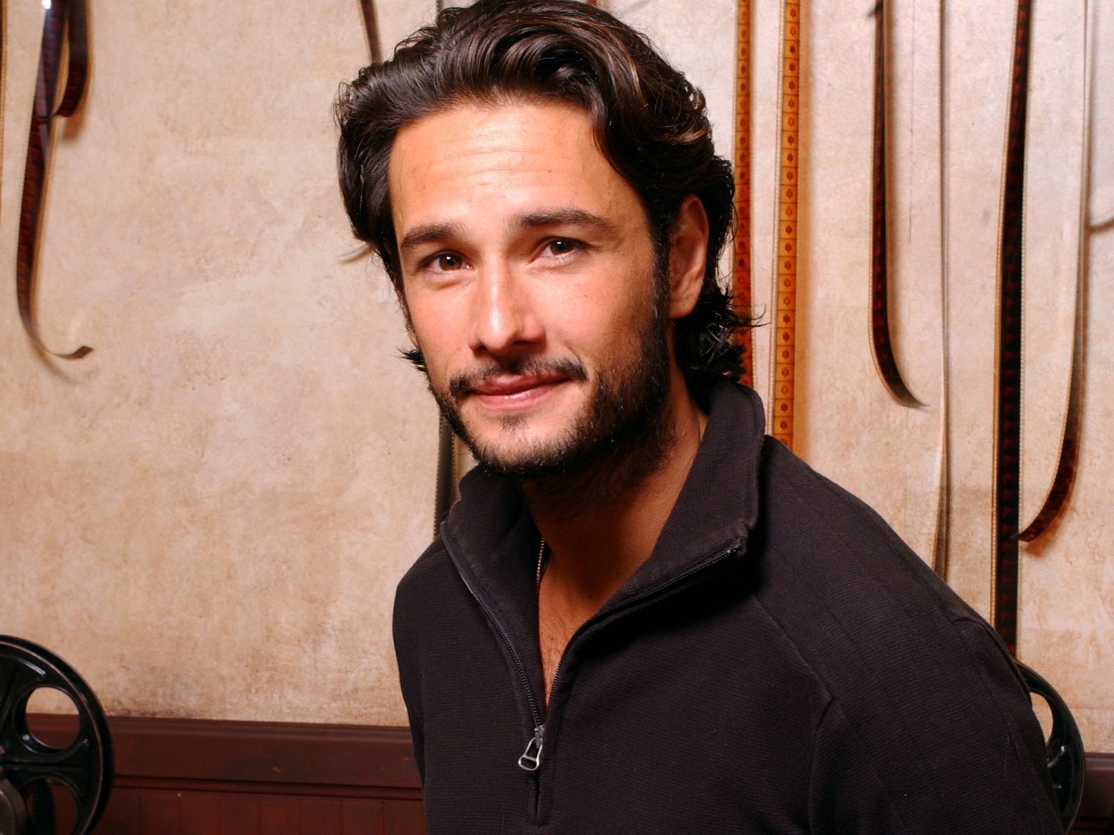 Rodrigo Santoro Images Wallpapers