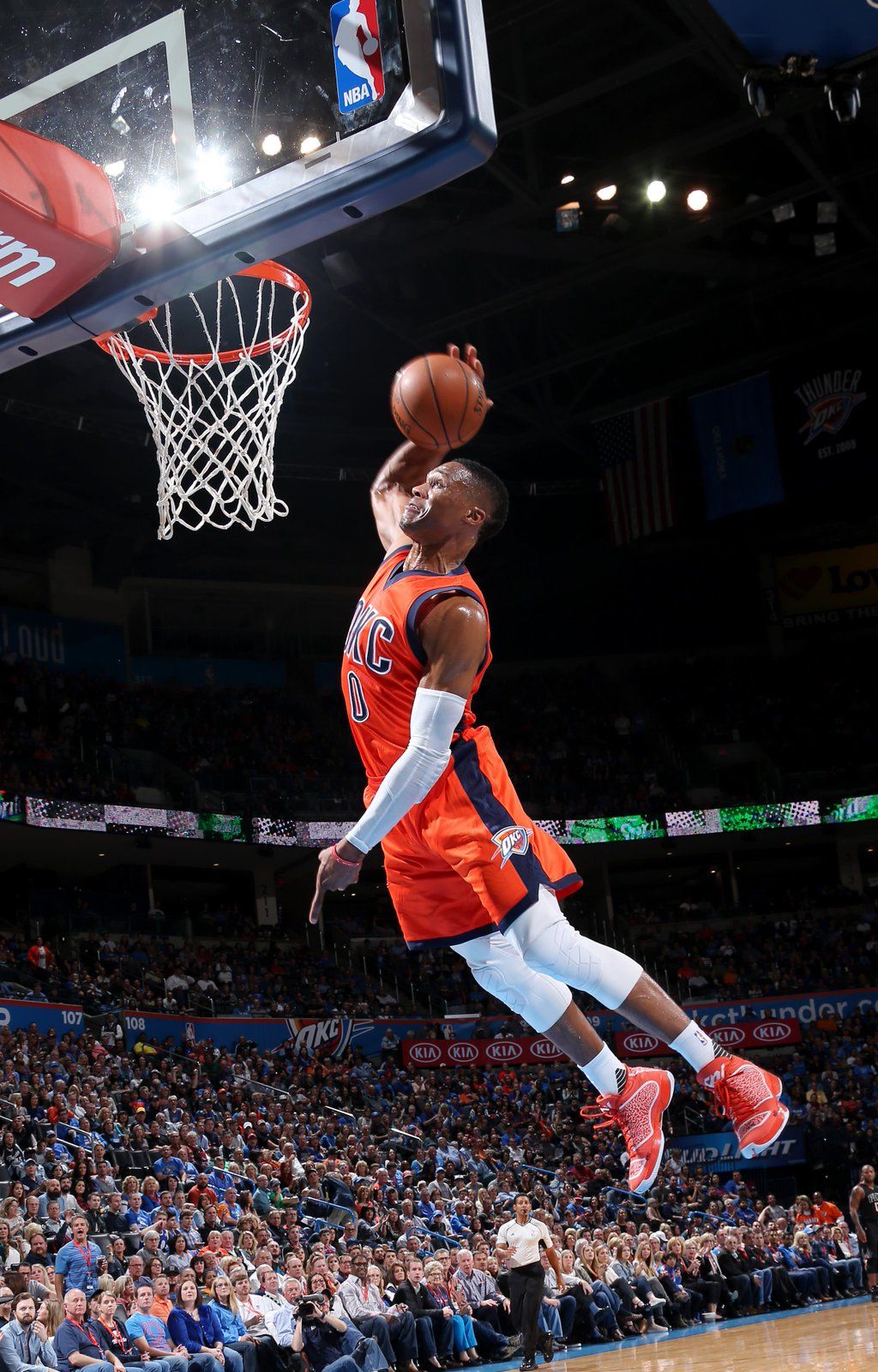 Russell Westbrook Dunk Wallpapers