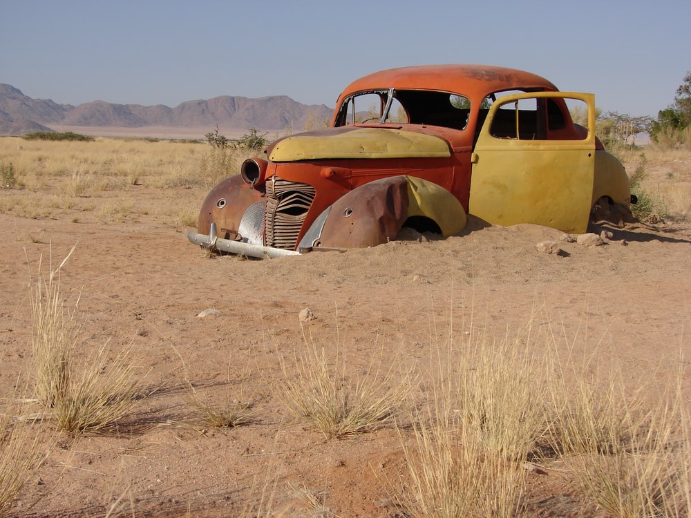 Rusty Old Car Wallpapers