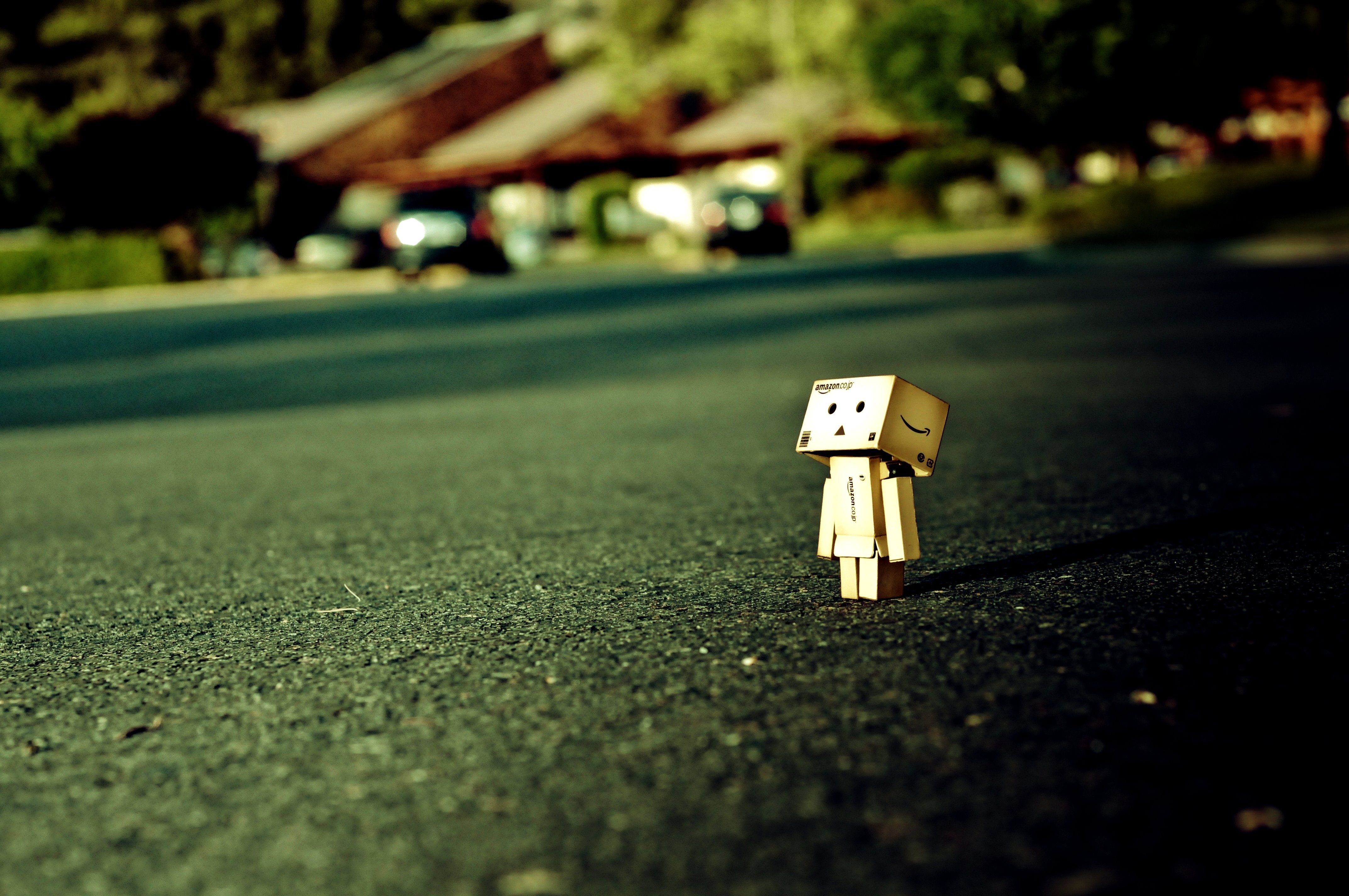 Sad Box Robot Wallpapers