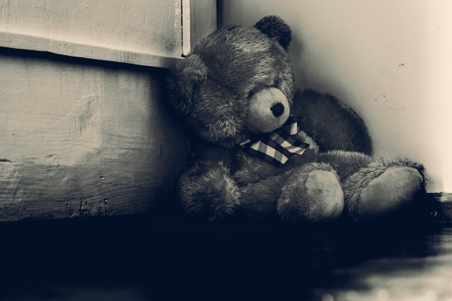 Sad Emo Picture Wallpapers