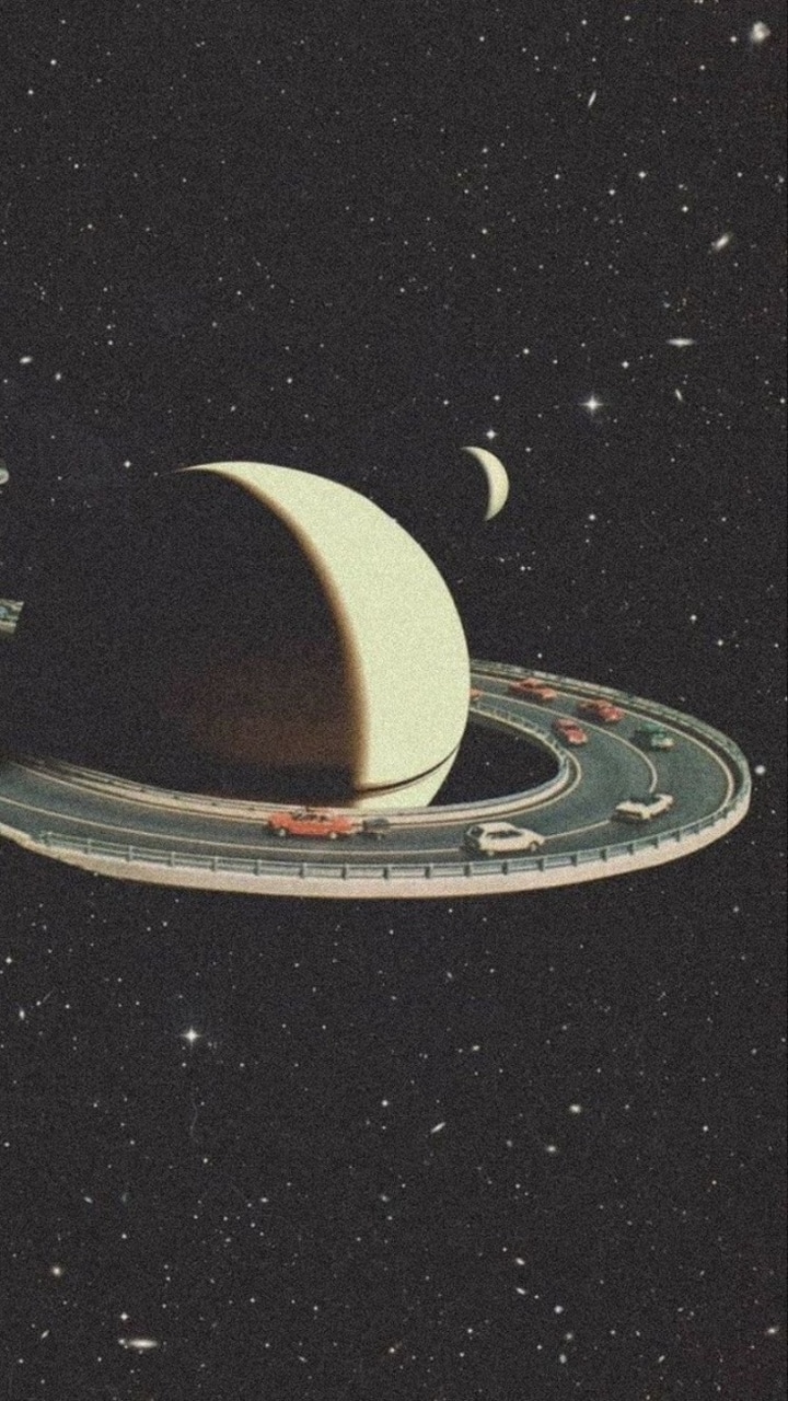 Saturn Aesthetic Wallpapers